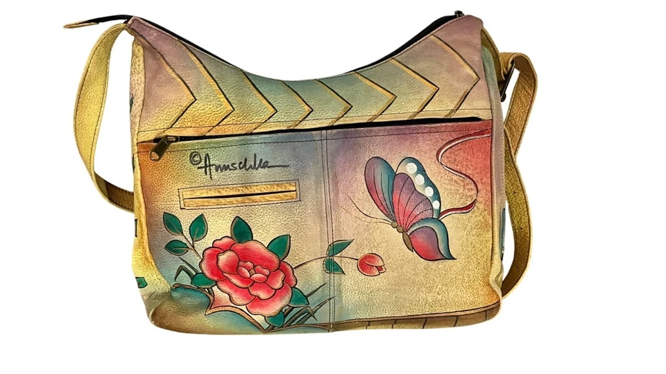 Bolso Bandolera Anuschka Cuero Pintado a Mano Rosas Mariposa Pavo Real Tostado Foto 2 de 4