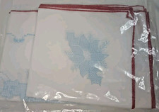 Herrschners Exclusive Stamped Embroidery Candle Poinsettia Table Runner Napkins