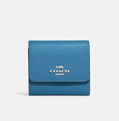 ココブルー NWT COACH Crossgrain Leather Trifold Small Wallet CF427 Silver