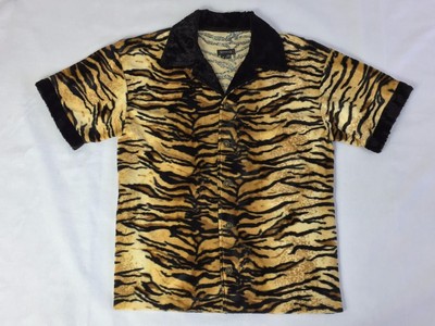 black shirt with tiger print