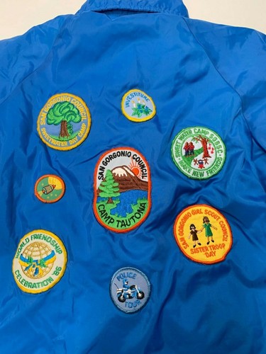 Girls VINTAGE Blue Vintage Snap Windbreaker Girl Scouts Patched Jacket Sz M/L - Picture 7 of 7