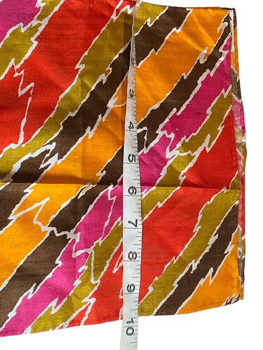 Three Vintage Scarves Silk Hand Rolled Japan - Picture 7 of 13