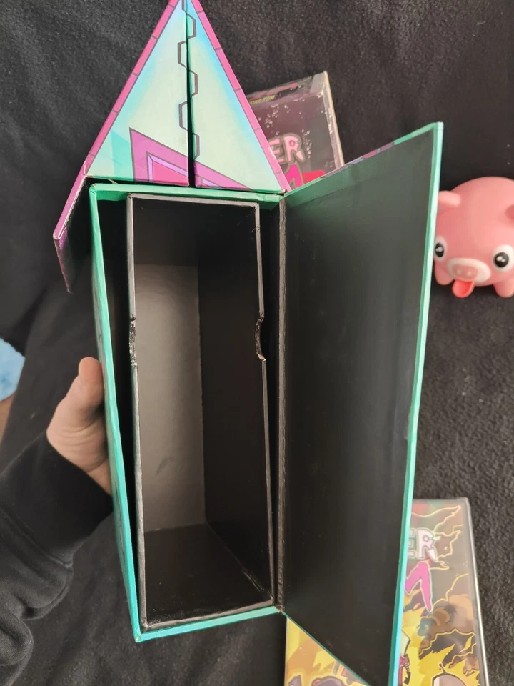 INVADER ZIM HOUSE BOX SET GIR PIGGY OF DOOM COMPLETE DVD SET - Image 3 of 4