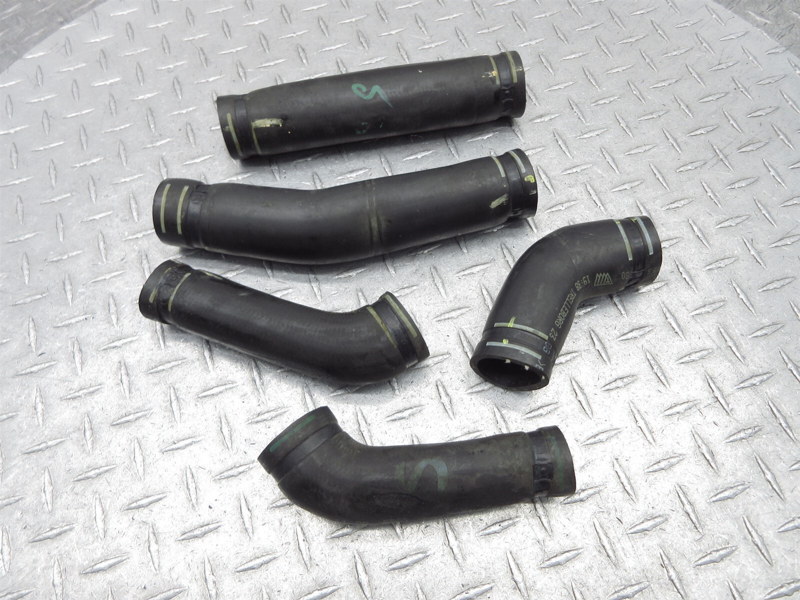 2008 Ferrari F430 Spider Radiator Cross Over Coolant Hose Line Pipe Tube Joint