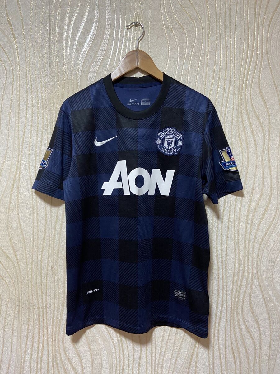 MANCHESTER UNITED 2013 2014 AWAY SHIRT JERSEY NIKE 532838 MANCHESTER UNITED 2013 2014 AWAY SHIRT JERSEY NIKE 532838