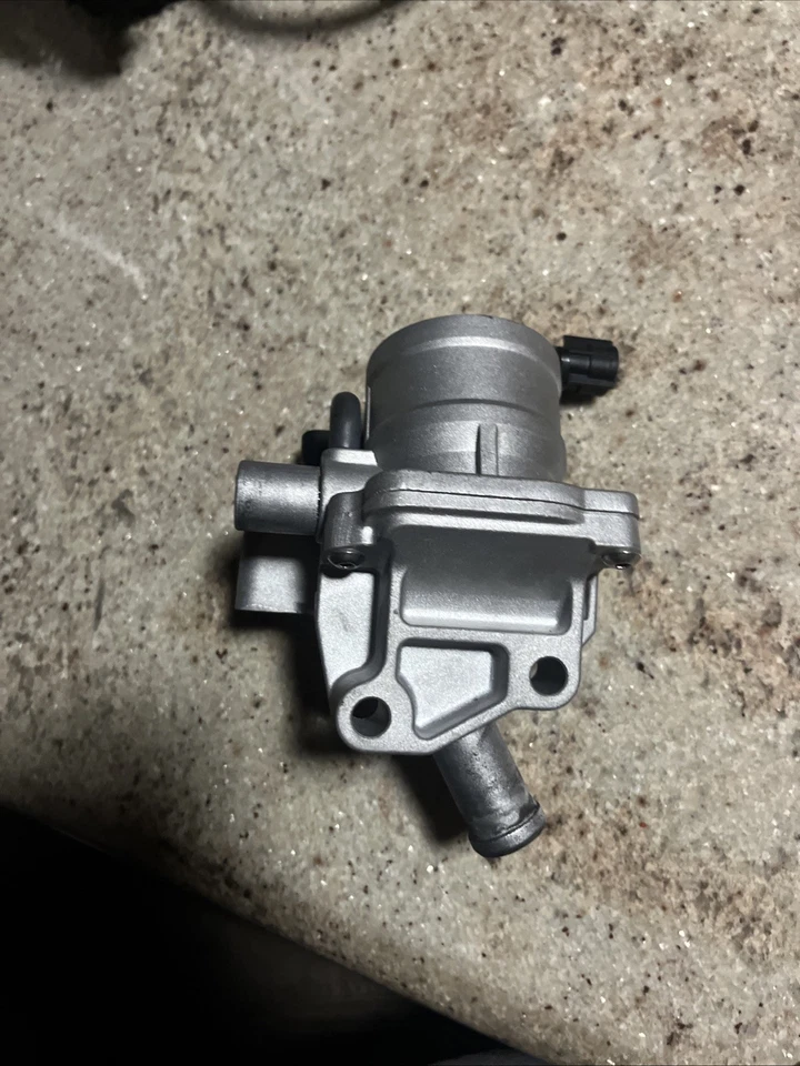 Válvula de control del sistema de inyección de aire - Válvula de control de inyección de aire secundaria genuina Foto 3 de 4