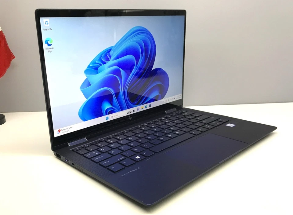 HP Elite Dragonfly intel i5-8265U 16GB 256GB 13.3 " 2 IN 1  Touch Window 11 Pro - Image 2 of 4