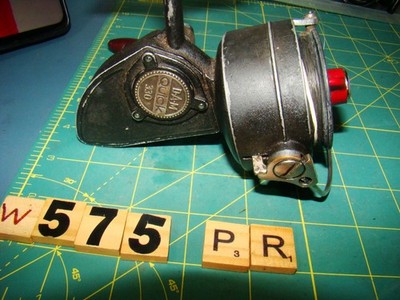 W0575 PR DAM QUICK SPINNING 330 FISHING REEL MADE IN WEST GERMANY