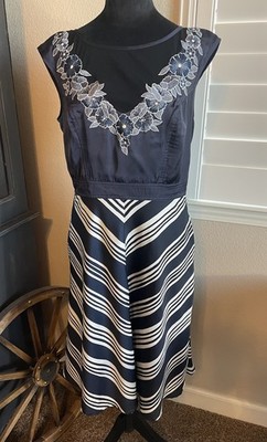 Women's Sleeveless Fit & Flare Dress Floral Striped Embroidery Blue White  12 | eBay