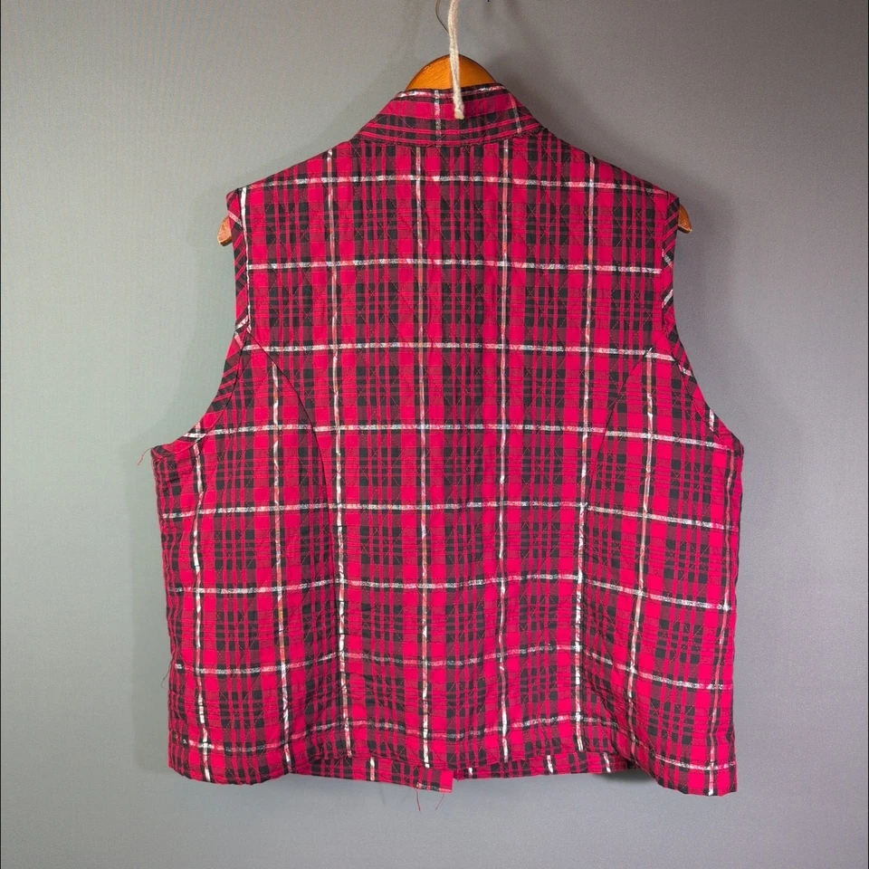 红色黑色银色格子绗缝复古背心 XL 卡扣口袋 Baxter & Wells 户外 — 第 2/4 张图片