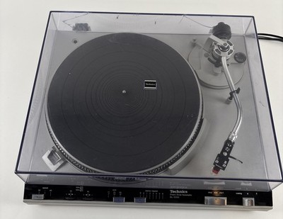 Technics SL-3300　動作品 Technics Turntable SL 3300 Direct Drive Auto 1200 Record Player
