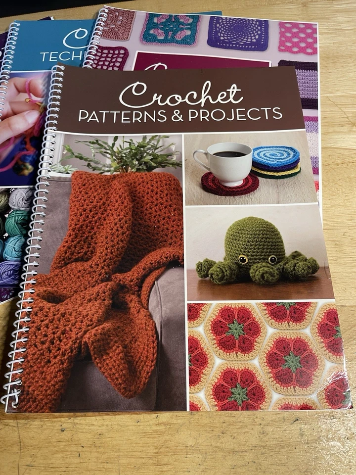 Crochet Book Lot Of 4 - Image 3 of 4