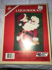 NOS 1986 NATIONAL YARN CRAFTS XR64 Christmas HAT'S OFF TO SANTA Latch Hook Kit