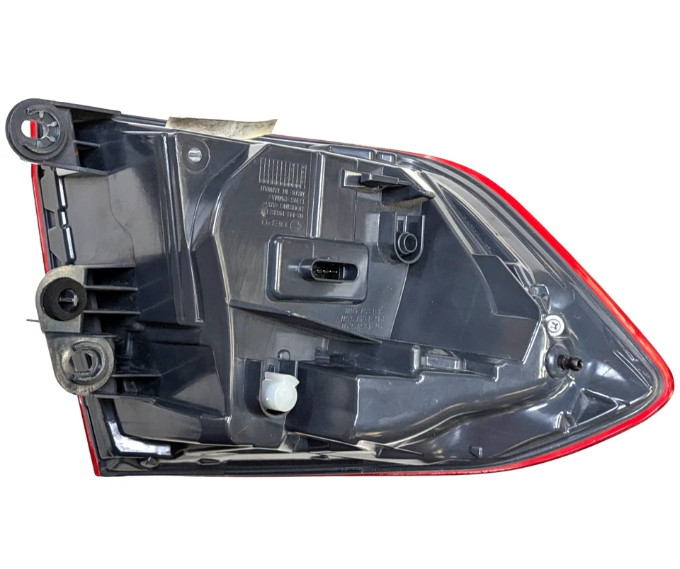 Luz trasera derecha DEPO 344-1922R-AC 2016-2018 BMW 330i 330i xDrive 63217369116 Foto 2 de 2