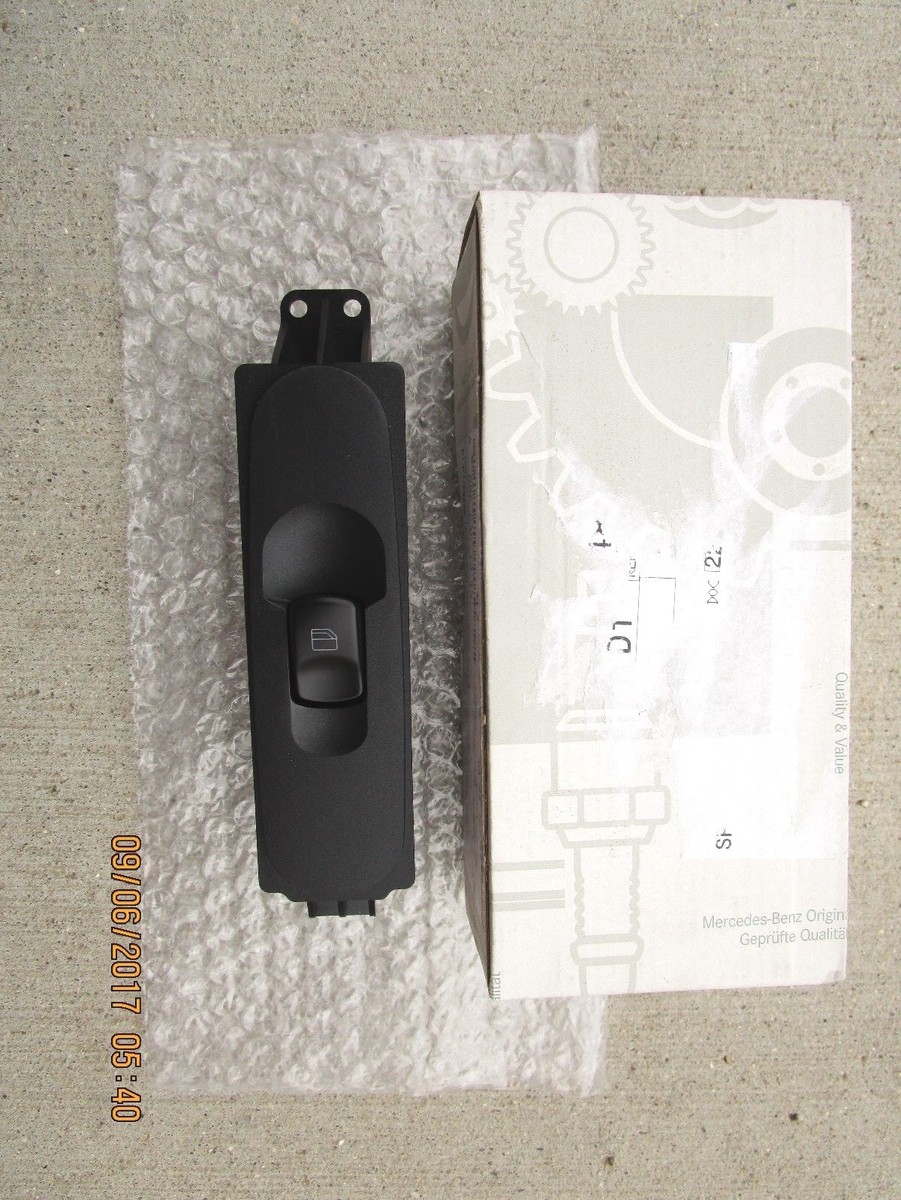 07 - 17 MERCEDES SPRINTER 2500 3500 FRONT PASSENGER SIDE