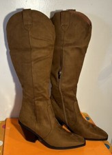 Faux Suede Knee High Boots 1/2 Zip 3  Heel 20  Height Padded Size 10 Orig 39