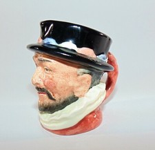 Royal Doulton Small Beefeater Character Jug D6251 Vintage Ornament Collectible