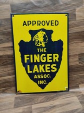 لوحة معدنية Porcelain Finger