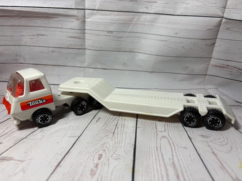 VTG Tonka White & Orange Pressed Metal Truck Cab 55010 & Flatbed 811706 - GVC