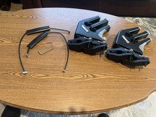 Thule Universal Snowboard Carrier Roof Rack Complete Locks & Key & Tool .NICE.