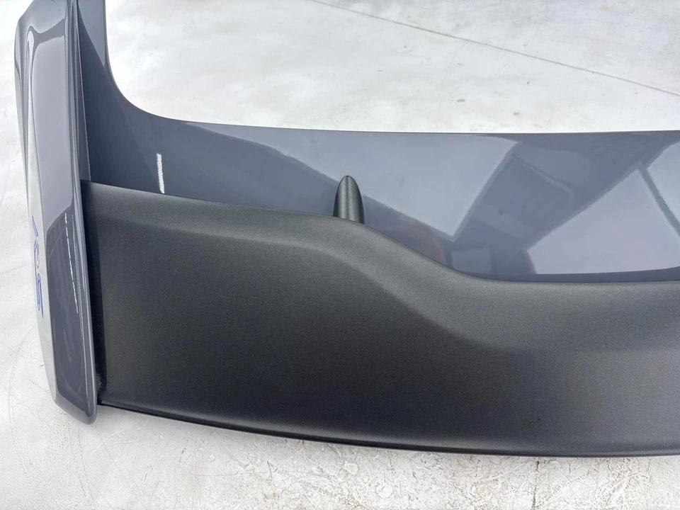 Alerón trasero Ford Focus RS 2016-2018 fabricante de equipos originales Foto 3 de 4