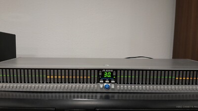 Alisis DEQ 230 Digital Equalizer. 