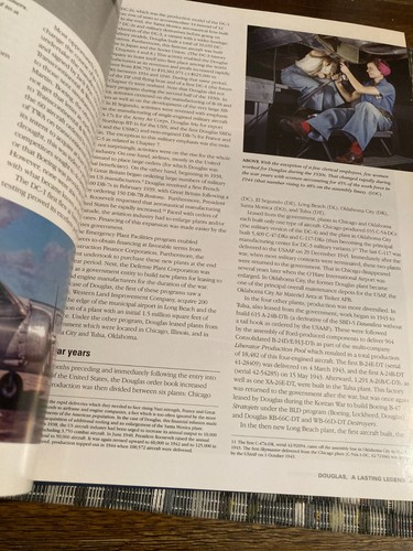 Douglas Propliners: Skyleaders DC-1 to DC-7 by Rene Francillon Hardcover with DJ - Picture 19 of 20
