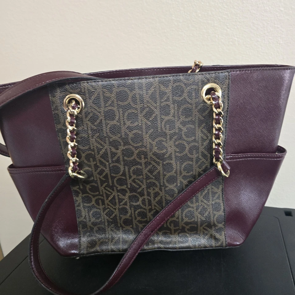 Calvin Klein Womens Tote Bag Strap Inner Zip Pockets Marroon Monogram - Image 4 of 4