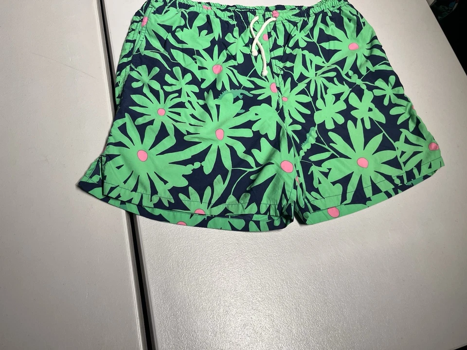 Pantalones Cortos Lilly Pulitzer Para Hombre Grandes Capri Bañador Verde Floral Forrado en Playa Foto 3 de 4