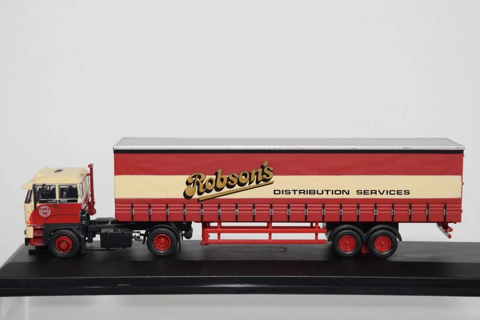 B8 1:76 OXFORD HAULAGE 76D28001 DAF 2800 40TH CURTAINSAIDE ROBSONS TRUCK MIB - Immagine 3 di 4