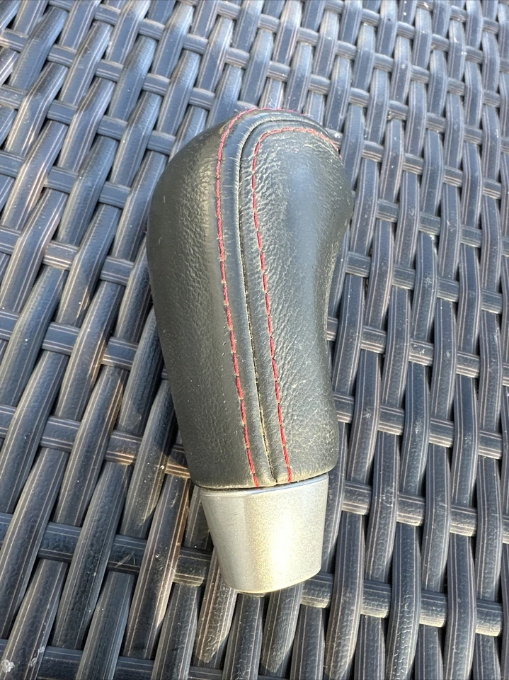 2004 - 2007 Nissan Armada Infiniti QX56 Gear Shift Knob Shifter OEM Dark Grey - Изображение 2 из 4