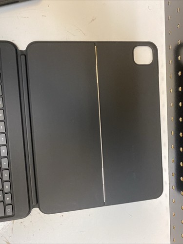 #1146. ESR for iPad Air 13 Inch Case (2024) Keyboard Case With Trackpad - Picture 14 of 17