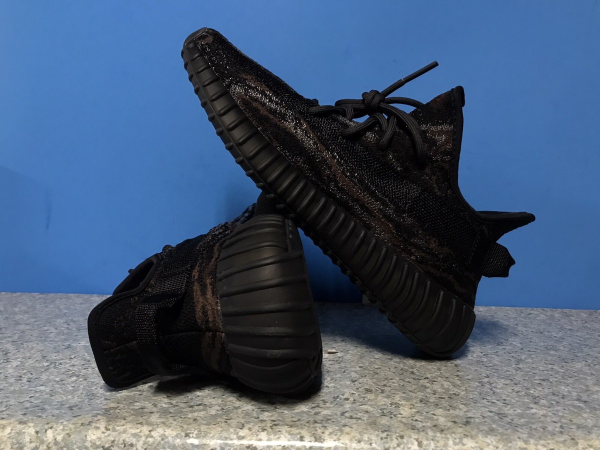 yeezy oreo reflective