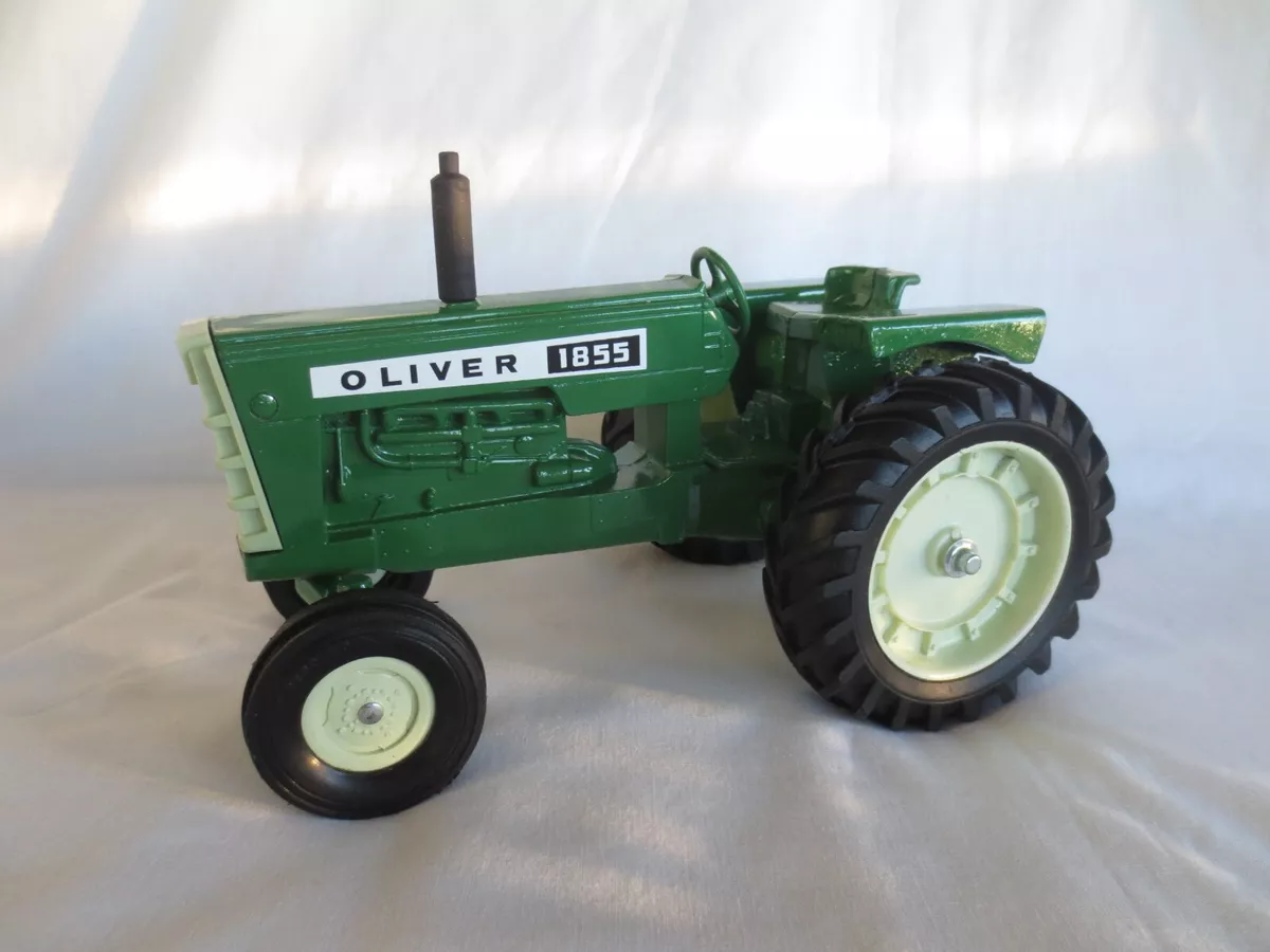 VINTAGE ERTL 1 16 SCALE OLIVER 1855 FARM TOY TRACTOR