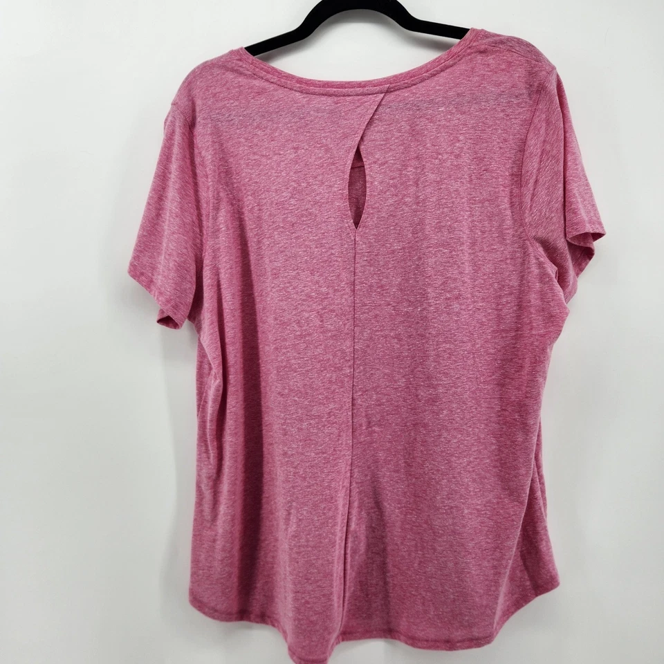 Футболка St John's Bay Active Petite XXL с розовым цветочным узором в виде сердца повседневная удобная - Изображение 2 из 4