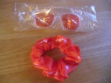 ALTRA LOGO Sunglasses and Scrunchie 2-Piece Set, Red NEW