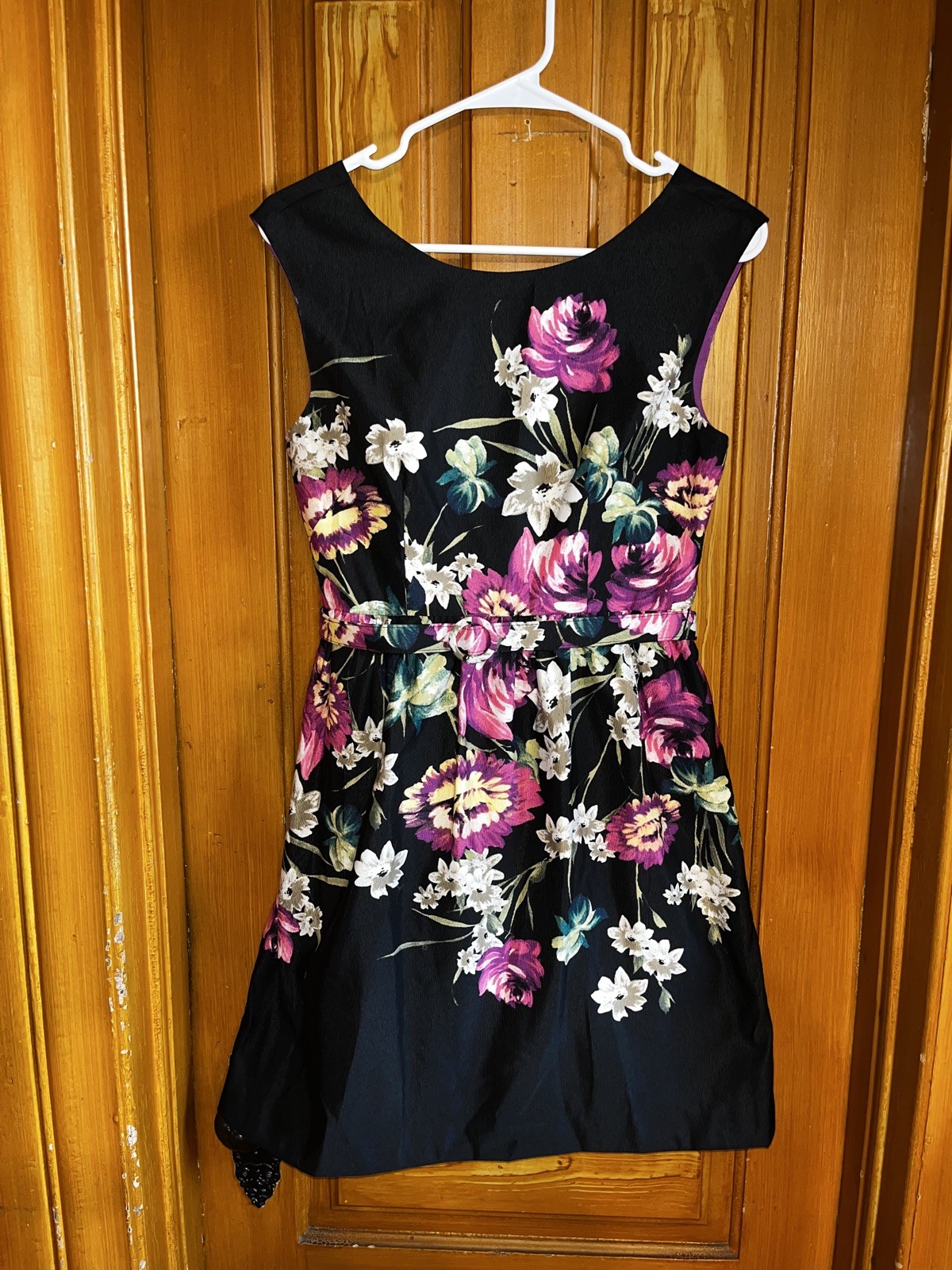Eliza J Dress Women’s Size 4P Black w/ Floral A-Line Belted Pockets