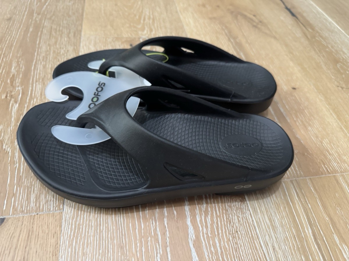 OOFOS OORIGINAL Sandal Flip Flop Recovery Unisex - Black mens 9