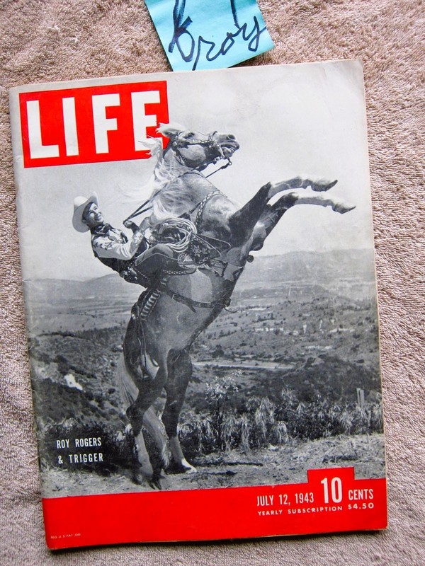 Vintage life magazine July 1943, Roy Rogers and trigger, mint