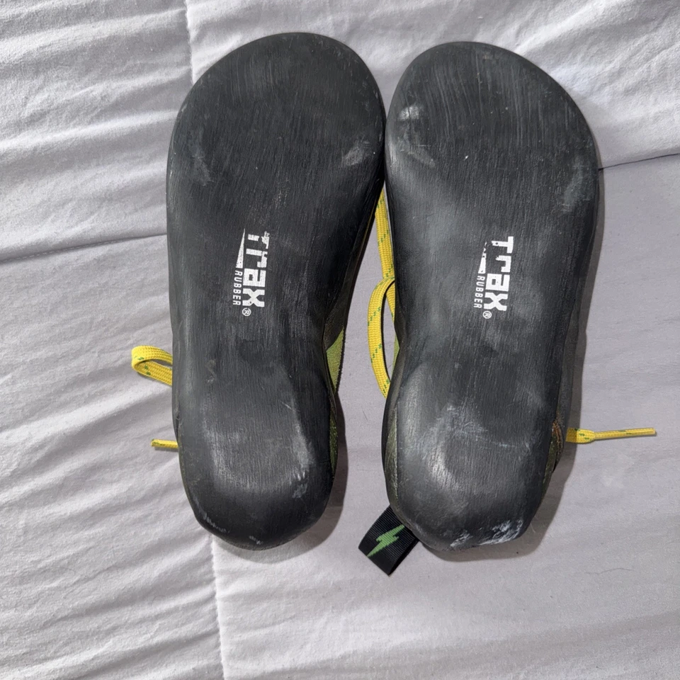 Zapatos de escalada Evolv para niños talla 5,5 negro verde y gris Foto 3 de 4