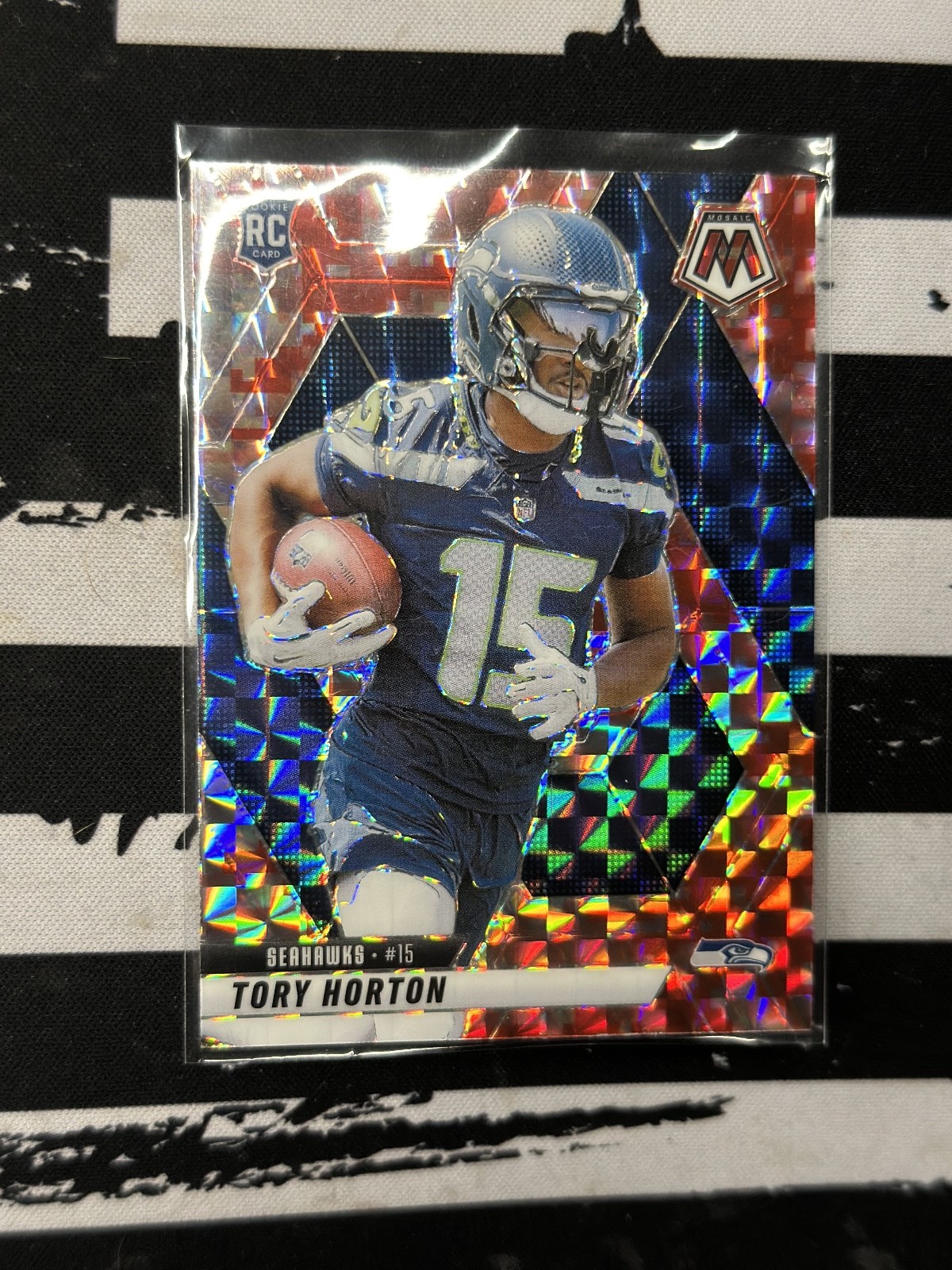 2025 Panini Mosaic - Tory Horton #396 Mosaic Camo Red Prizm (RC) Seahawks