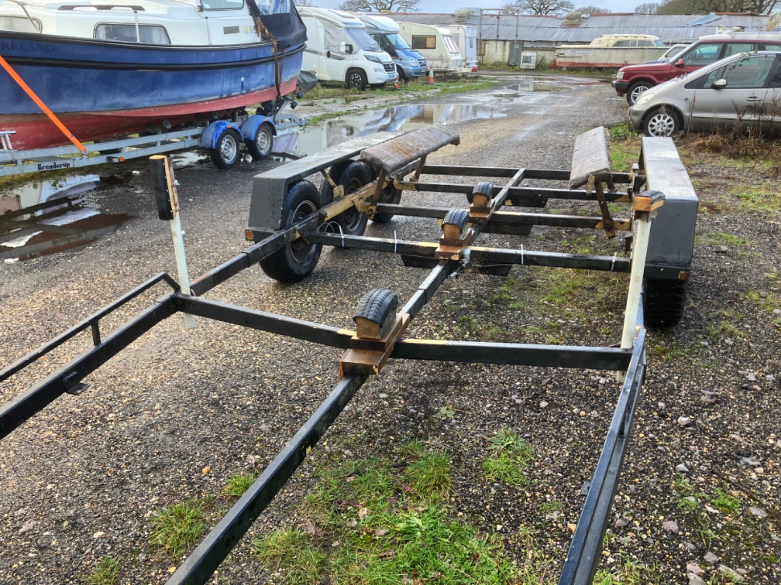 TRIPLE AXLE HEAVY DUTY BOAT TRAILER FOR BOATS UP TO 27FT+ eBay