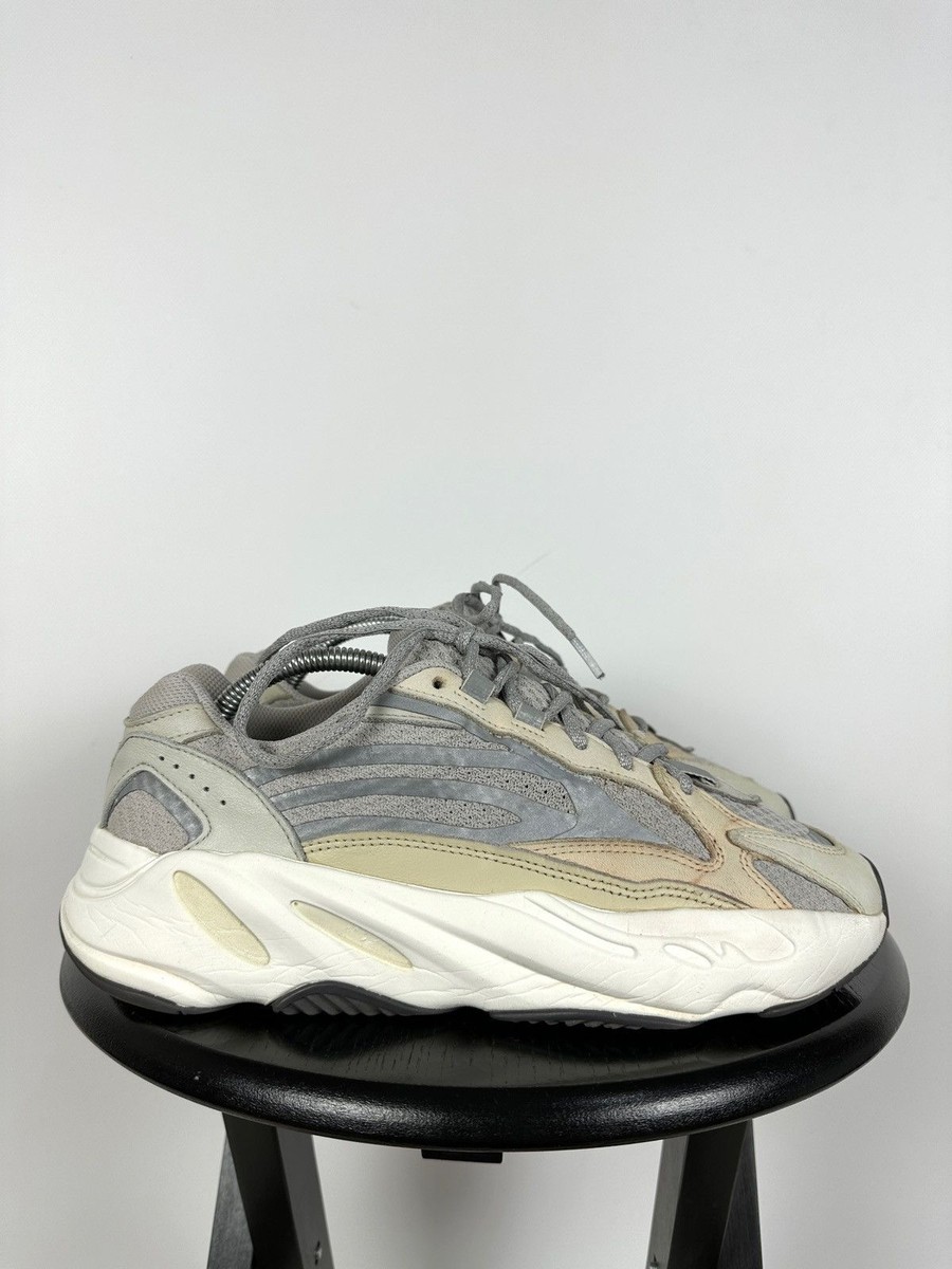 700 V2 Yeezy Cream Adidas Yeezy Boost 700 V2 'Cream' – Hype Vault
