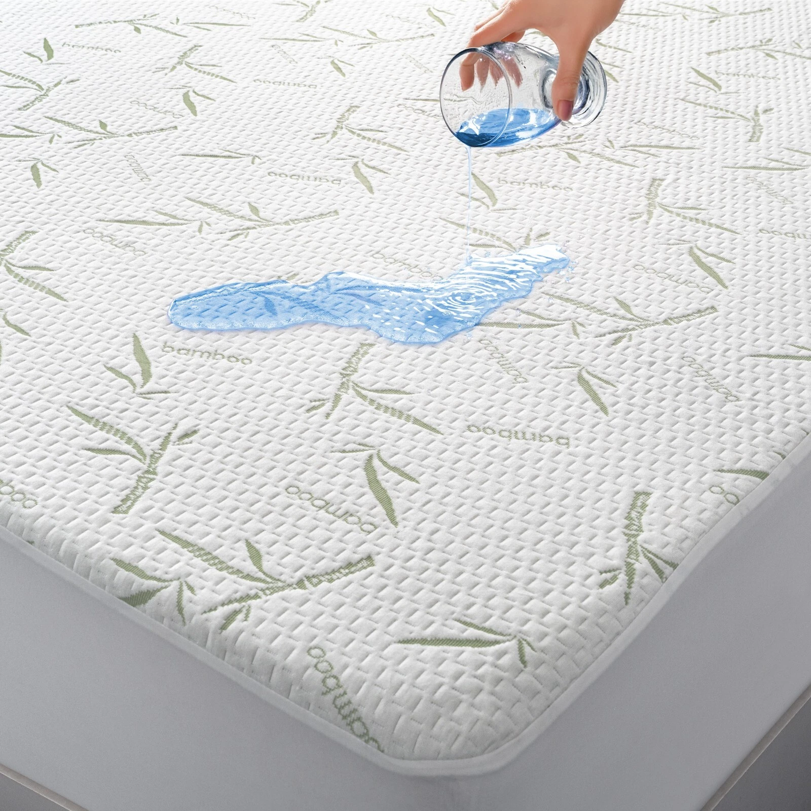 Bamboo Mattress Protector Hypoallergenic & Breathable Waterproof Mattress Cover Review