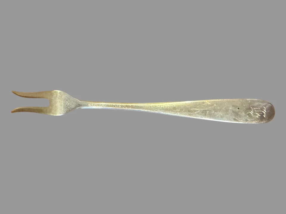 Kirk & Son Stieff Sterling Silver Repousse 5-3/4" 2 Tine Lemon Fork - Image 2 of 3