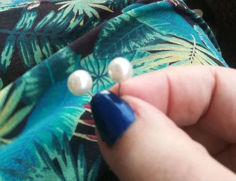 ORECCHINI DI PERLE BIANCHE A BOTTONE 7-8MM ORECCHINI ARGENTO PERLA D'ACQUA DOLCE - Immagine 3 di 4