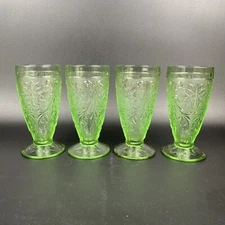 Tiara Indiana Glass 4 Chantilly Green Sandwich 10 oz Footed Iced Tea Tumblers