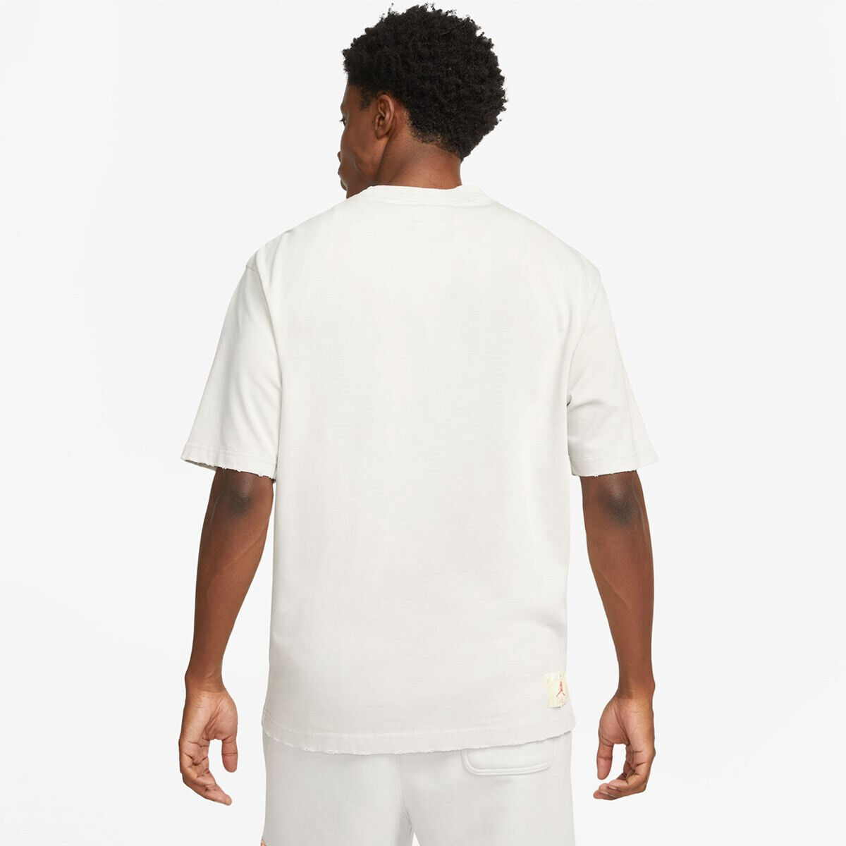 Jordan x Union LA MJ GFX Tee Photon Dust DM2839-268 Mens Jordan x Union LA MJ GFX Tee Photon Dust DM2839-268 Mens