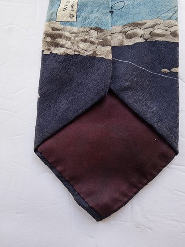 Mens tie Wild River Salmon Wild Kingdom. 100% silk. Fisherman outdoors. Fish - Picture 6 of 7