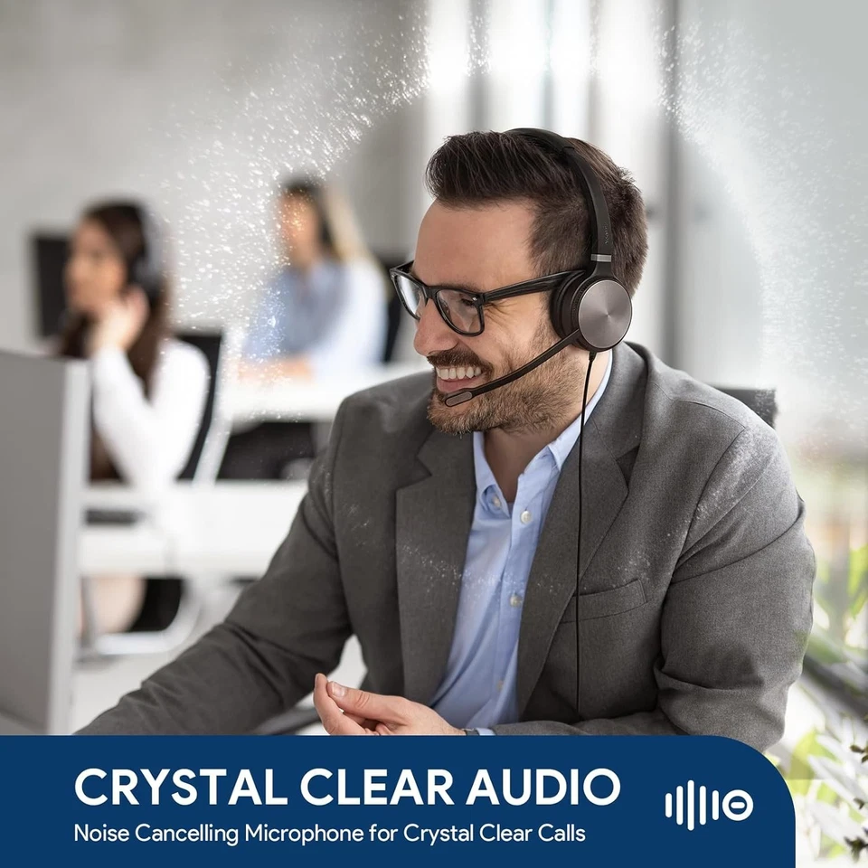 UH Professional Wired Headphones - Active Noise Cancellation - Image 4 of 4